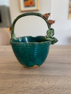 Vintage Majolica Style Frog & Lotus Leaf Basket Bowl
