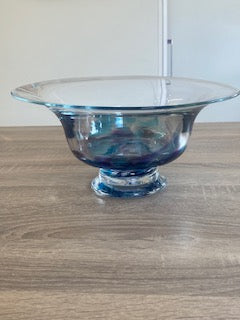 Large Vintage Jerpoint Glass Studio Blue-Amethyst Footed Centrepiece Bowl